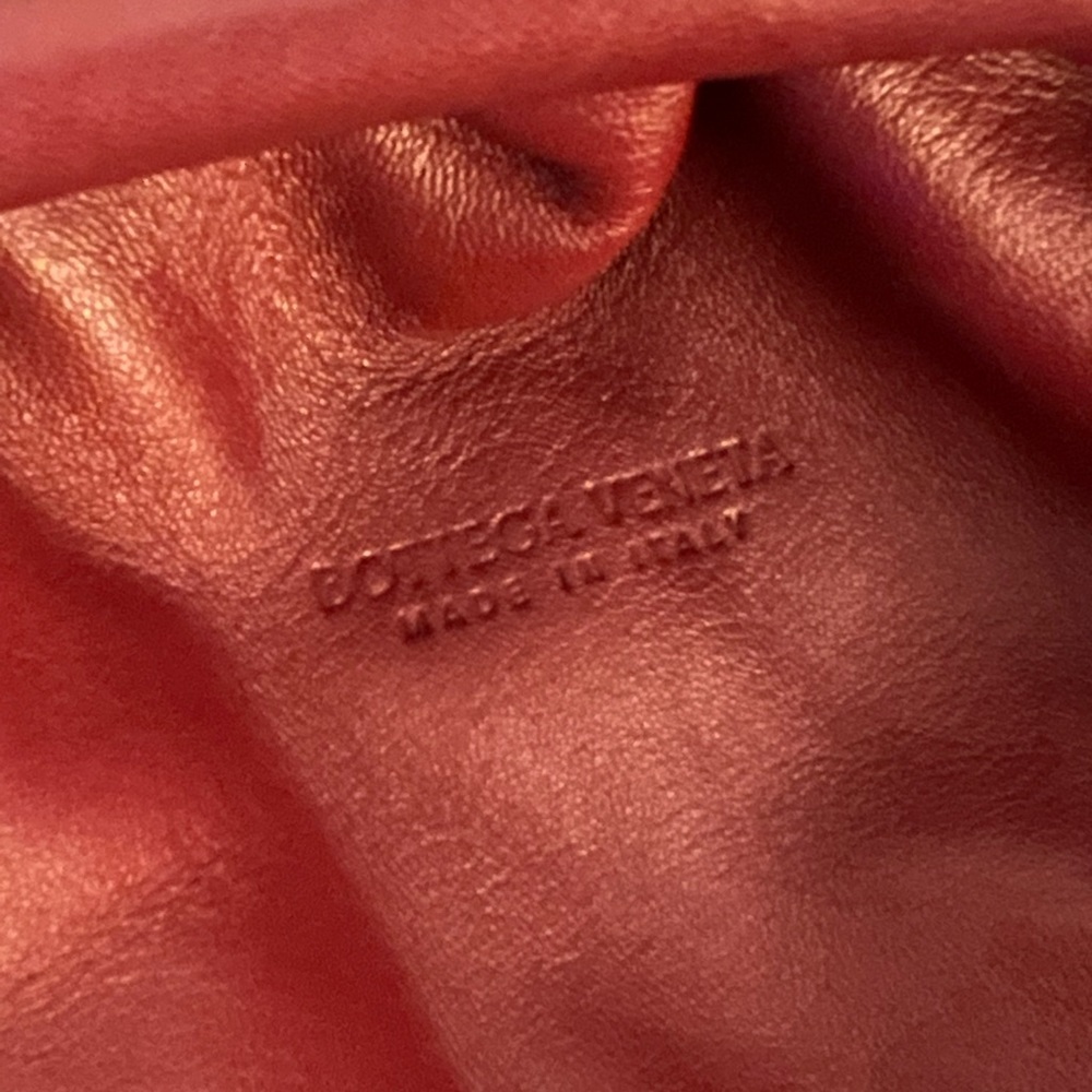 Bottega Veneta Intrecciato The Pouch Clutch - Picture 5 of 6